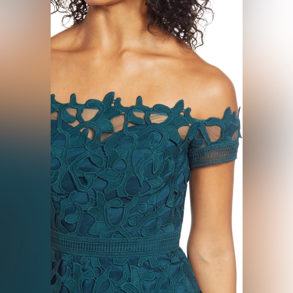 Chi Chi London Anna Lace Off the Shoulder Sheath Dress. Worn one time - Picture 4 of 6